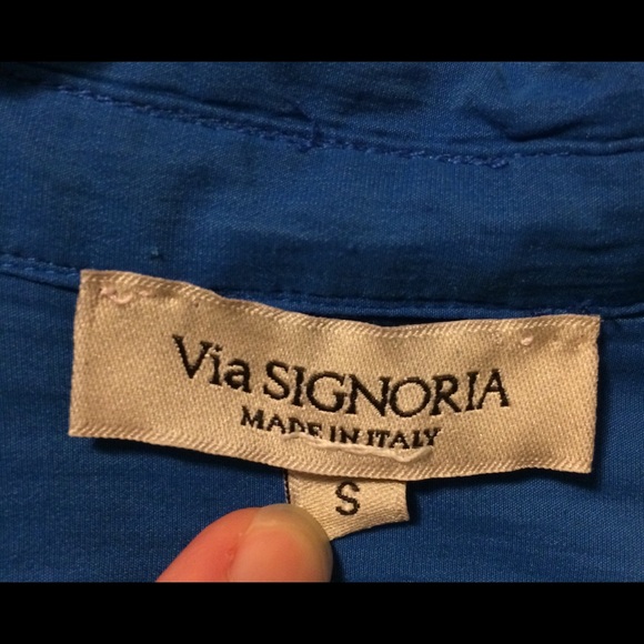 Women’s Blue Silky Dress Shirt Size Small/Medium - Picture 3 of 4